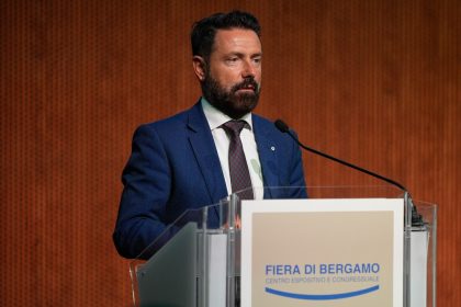 L’assessore alla Casa e Housing sociale di Regione Lombardia, Paolo Franco, interviene all’edizione 2025 del Forum regionale per lo sviluppo sostenibile organizzato alla Fiera di Bergamo
