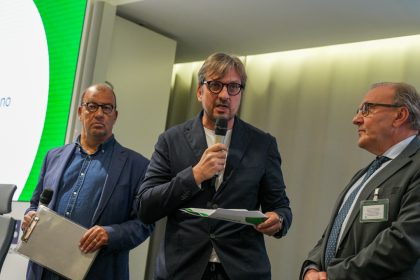 L'assessore regionale allo Sviluppo economico, Guido Guidesi, interviene, nella Sala Biagi di Palazzo Lombardia, alla cerimonia di premiazione delle attività storiche in provincia di Milano riconosciute da Regione Lombardia