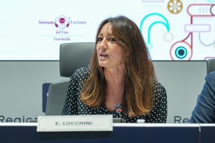 In foto l’assessore regionale alla Famiglia, Solidarietà sociale, Disabilità e Pari opportunità, Elena Lucchini, presente in Regione Lombardia la sesta edizione di ‘50 Sfumature di Pinot Noir’, la rassegna dedicata al tipico vino regionale