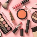 immagine generica di trucchi per dare idea di evento milano beauty week 2025