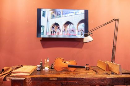 immagine dello stand con eccellenze della lombardia a expo di osaka 