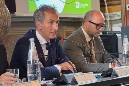 L’assessore regionale all’Università, Ricerca, Innovazione, Alessandro Fermi, durante la tappa del tour istituzionale ‘Qui puoi’ a Villa Gallia a Como
