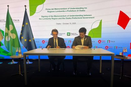 In Giappone la firma dell'accordo collaborazione Lombardia-Osaka con presidente Fontana e governatore di Osaka.