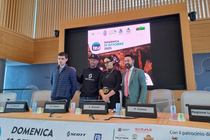 Gli assessori regionali Paolo Franco (Casa e Housing sociale) e Barbara Mazzali (Turismo, Marketing territoriale e Moda) intervengono alla conferenza stampa di presentazione dell'edizione 2025 di 'Val del Riso Trail'.