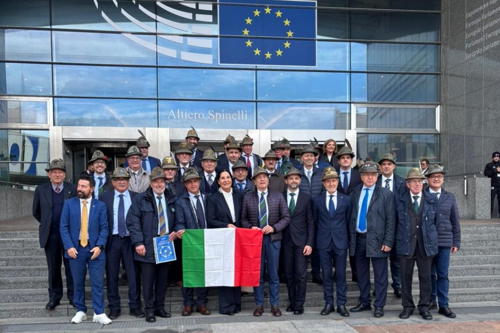 Alpini di Bergamo al parlamento europeo