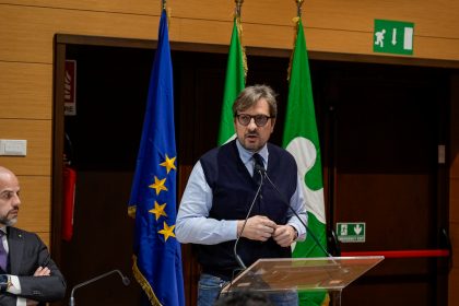 In foto l’assessore regionale allo Sviluppo economico, Guido Guidesi, in visita istituzionale durante il tour ‘Qui Puoi’ nella tappa di Milano Mind