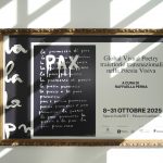 In foto una grande locandina della nuova mostra allestita a Palazzo Lombardia e promossa dalla Santa Sede sulla poesia visiva