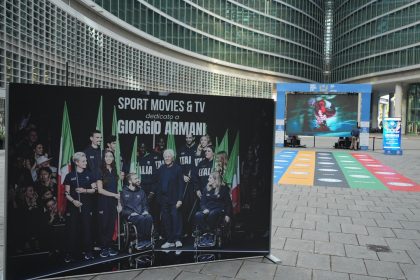 Si è svolta in piazza Città di Lombardia la cerimonia di inaugurazione della 43ª edizione di 'Sport Movies & Tv 2025 – Milano International Ficts Fest'