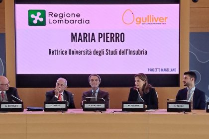 La Rettrice dell'Insubria Maria Pierro durante l'intervento