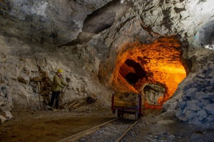 foto generica di una miniera per dare l'idea del tema al centro della delibera approvata dalla giunta che ha stanziato risorse per la miniera dismessa di San Aloisio a Collio