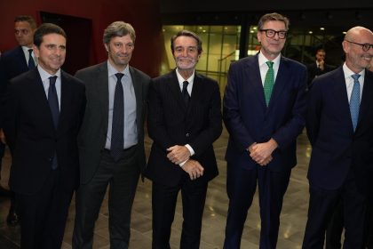 Il presidente della giunta regionale, Attilio Fontana, oggi a EICMA nel corso dell'inaugurazione. Un settore, quello delle due ruote, in crescita