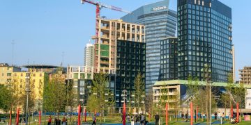 'Rigenerare per prevenire. Strategie territoriali contro la violenza' è il titolo del convegno organizzato a Palazzo Lombardia dall'Assessorato al Territorio e Sistemi verdi in collaborazione con l'associazione 'Olga' (Oltre la grande assenza)  che ha come obiettivo principale l' educare contro ogni forma di violenza.