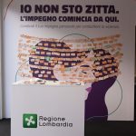 In foto il ‘Muro degli impegni’ a Milano contro la violenza sulle donne