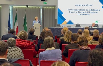 Il sottosegretario alla Presidenza di Regione Lombardia Federica Picchi al convegno in Regione sull'attività di Portofranco