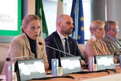 Il sottosegretario alla Presidenza di Regione Lombardia con delega a SPort e giovani Federica Picchi nel corso della presentazione di 'SCIvolare 2025/26'