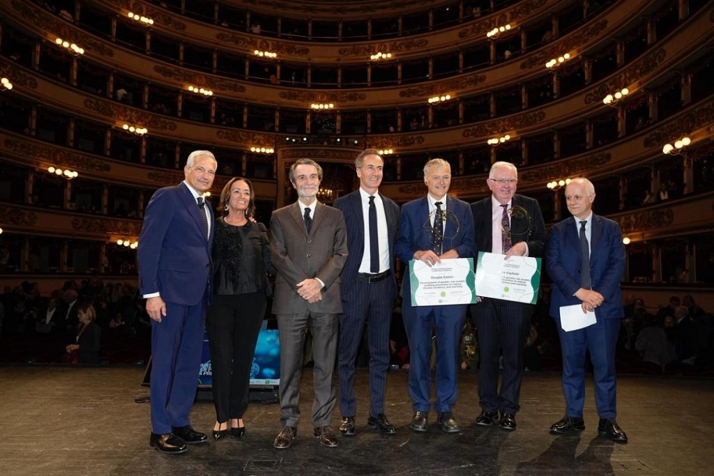 fontana, fermi con caulfield e easton all'assegnazione del premio lombardia è ricerca 2025