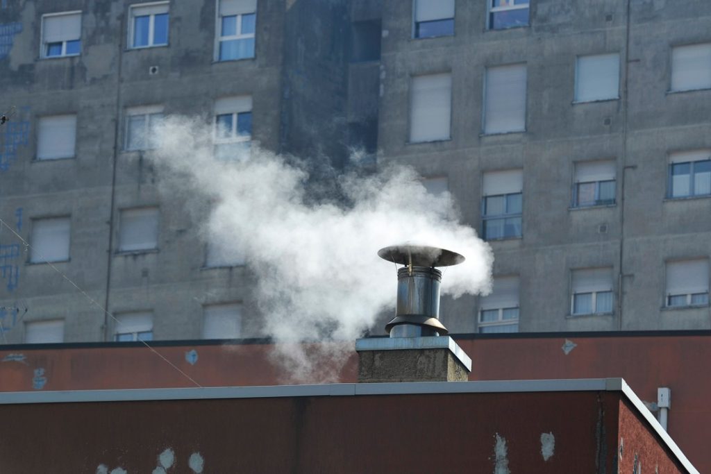 A Pavia scattano le misure antinquinamento dopo tre giorni consecutivi di superamento del valore limite del Pm10 registrato da Arpa Lombardia