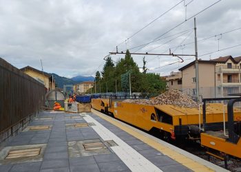In foto una dei cantieri delle opere ferroviarie di cui si è discusso durante gli Stati Generali delle infrastrutture in provincia di Lecco: la linea Lecco-Sondrio-Tirano
