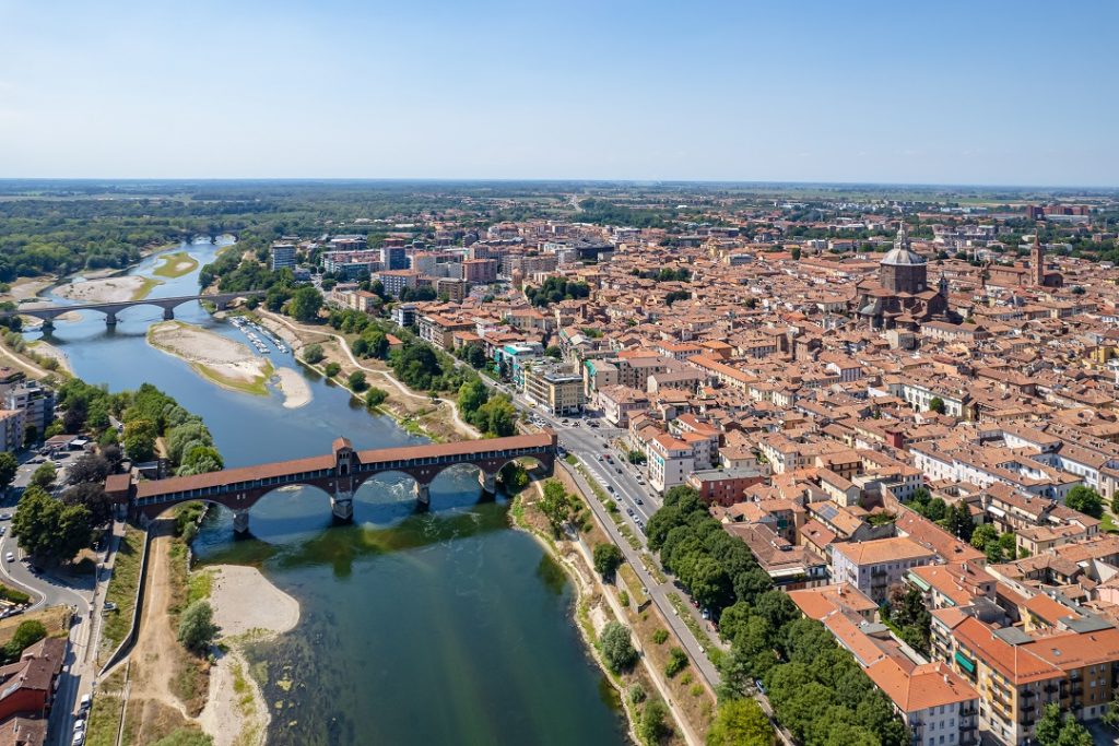 pavia veduta dall'alto per dare notizia di misure antinquinamento disattivate a pavia