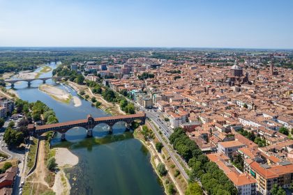 pavia veduta dall'alto per dare notizia di misure antinquinamento disattivate a pavia