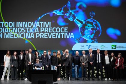 le scuole all'assegnazione del premio lombardia è ricerca 2025