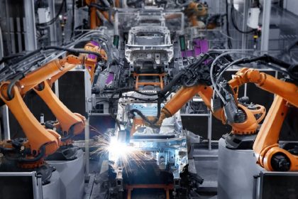L’assessore Guidesi ammonisce l'UE sul rischio deindustrializzazione in merito al nuovo rinvio del pacchetto automotive della Commissione