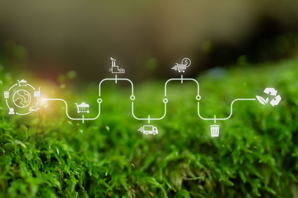 Regione Lombardia ha approvato la graduatoria del bando per ridurre dipendenze strategiche da materie prime critiche e aumentarne il recupero. Foto simbolica di economia circolare verde