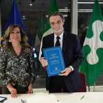 Il presidente della Regione Lombardia, Attilio Fontana, e il ministro per le Riforme istituzionali e la Semplificazione normativa, Maria Elisabetta Alberti Casellati, hanno firmato a Palazzo Lombardia il nuovo ‘Protocollo per la semplificazione normativa’