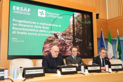 In foto il presidente della Regione Lombardia, Attilio Fontana e l’assessore regionale alla Montagna, Massimo Sertori durante la conferenza stampa di presentazione della ‘Via Montagna Lombarda’