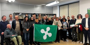 L'assessore regionale allo Sviluppo economico, Guido Guidesi, ha premiato 25 'nuove' attività storiche della provincia di Lodi