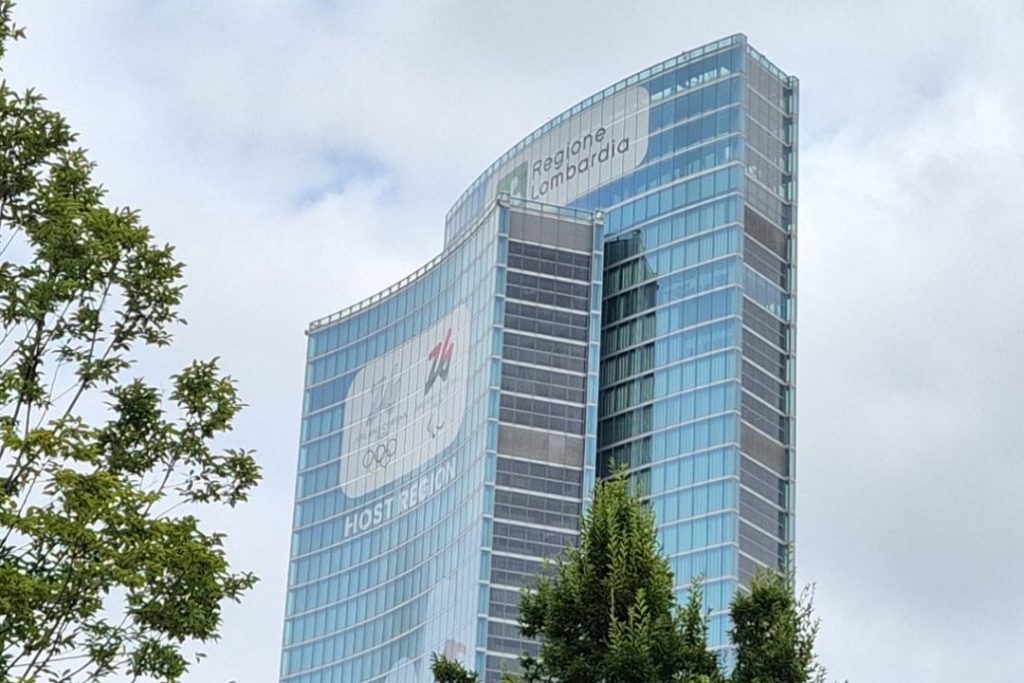 Palazzo Lombardia, via libera dal Consiglio regionale al Bilancio 2026 e alla Manovra 2026-2028