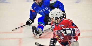 L'hockey su ghiacco tra le discipline in programma alle Paralimpiadi 2026 di Milano Cortina