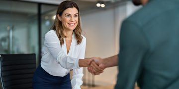 Regione Lombardia prosegue nel sostegno della nascita di nuove imprese confermando due misure strategiche finanziate con 11 milioni di euro