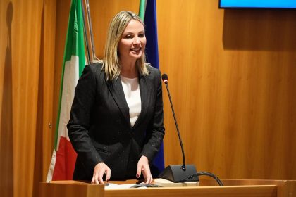 L'intervento dell'assessore Simona Tironi per illustrare la ricetta lombarda per il lavoro