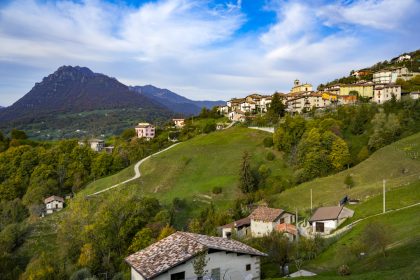Una veduta della Valle Sabbia con cui Regione Lombardia ha sottoscritto un Accordio di Collaborazione nell'ambito delle azioni per le Valli Prealpine