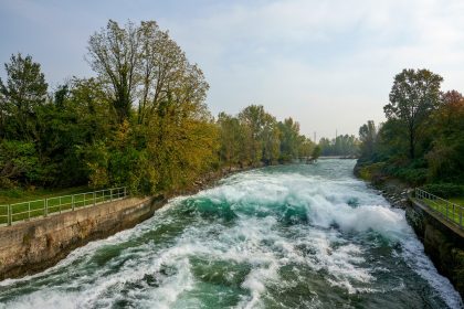 Un tratto del reticolo idrico principale della Lombardia in carico ai Consorzi