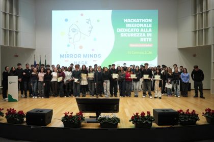 In foto i ragazzi premiati durante l’Hackathon 2025 dedicato al cyberbullismo