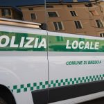 In foto un mezzo di Polizia locale al centro del nuovo bando 2027 dedicato alle dotazioni tecnico strumentali