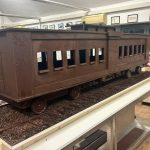 Palazzo Lombardia si prepara a diventare il palcoscenico di un'impresa unica: un treno di cioccolato; obiettivo il 'Guinness World Record'.