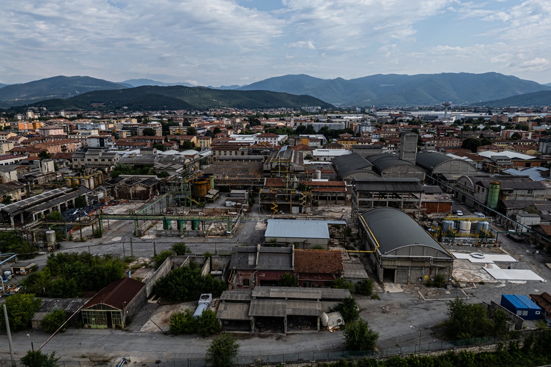 Demolizioni al via, e poi la bonifica, per il SIN Caffaro-Brescia (foto Greenthesis)