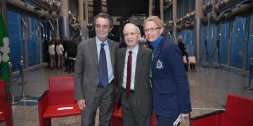 Il presidente Fontana e il sottosegretario Pucchi al Belvedere 'Berlusconi' di Palazzo Lombardia con Dan Peterson per i 90 ani del mitico coach di basket