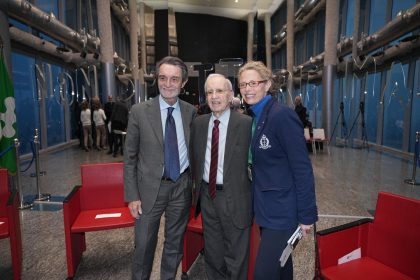 Il presidente Fontana e il sottosegretario Pucchi al Belvedere 'Berlusconi' di Palazzo Lombardia con Dan Peterson per i 90 ani del mitico coach di basket