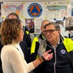 In foto l’assessore regionale alla Sicurezza e Protezione civile Romano La Russa in visita alla Sala Operativa della Protezione civile all’Idroscalo di Peschiera Borromeo