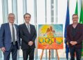 A Palazzo Lombardia l'opera 'Naturarte olimpica' dedicata ai giochi invernali Milano cortina 2026. Nella foto, da sinistra il sottosegretario Ruggero Invernizzi, il presidente della Regione Lombardia Attilio Fontana e l'artista Gianluca Piotti