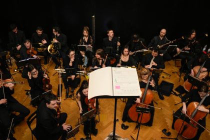 In foto l’Orchestra Antonio Vivaldi, che ha accompagnato con la sua musica l’opera lirica ‘I Giochi di Orobea’