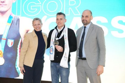 Il sottosegretario alla Presidenza di Regione Lombardia con delega allo Sport e Giovani, Federica Picchi, il presidente del comitato regionale del CONI Lombardia, Marco Riva, e il campione olimpico Igor Cassina all'iniziativa intitolata 'Sport Movies & Tv - Together for the Games'