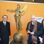 A palazzo Lombardia esposta la 'Vittoria Alata' per tutto il periodo olimpico