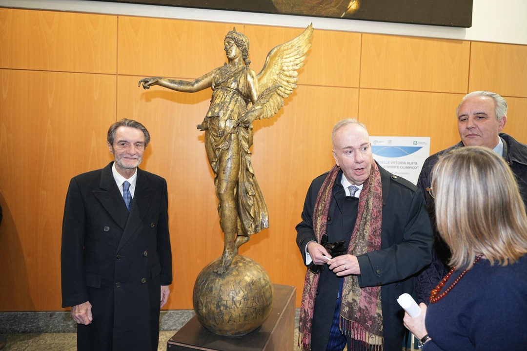 A palazzo Lombardia esposta la 'Vittoria Alata' per tutto il periodo olimpico