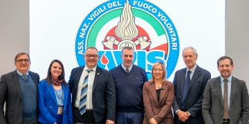 LNews-Foto.DONAZIONE SANGUE, FIRMATO IL PROTOCOLLO IN REGIONE LOMBARDIA TRA AVIS E VIGILI DEL FUOCO. PRESIDENTE FONTANA: LA SINERGIA TRA VOLONTARIATO E ISTITUZIONI RAPPRESENTA UN VALORE AGGIUNTO