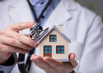 La Giunta regionale, su proposta dell'assessore Paolo Franco, ha assegnato 10 alloggi Aler al personale sanitario dell'Asst Pavia